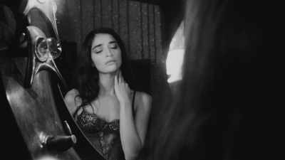(whimpering) - Divinity