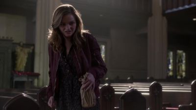 [whispering]
Can we bring this in here? - Ray Donovan