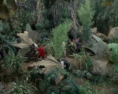 [ Whispering ]
No! Leave it alone.
It's radioactive. - Land of the Giants