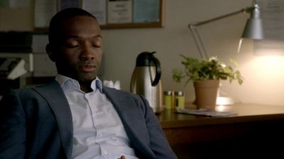 (whispering):
Oh, fuck. - Bosch