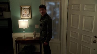 (whispering) OH, MY GOD. - Desperate Housewives