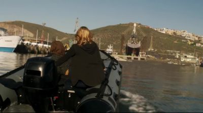 ( Whispers )
Baby, what do I do? - Fear the Walking Dead