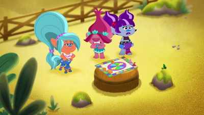 [ whistles ] - Trolls: TrollsTopia