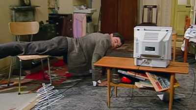 WHITE NOISE ON TV - Happy Birthday Mr Bean