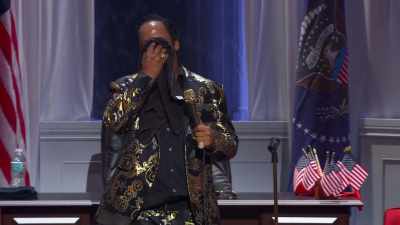 White people just out there
shaking they signs hard and shit. - Katt Williams: Great America