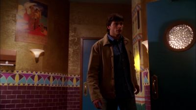 Whitney, what's going on? - Smallville
