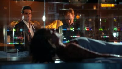 Who am I looking at, mr. Diehl? - CSI: Miami