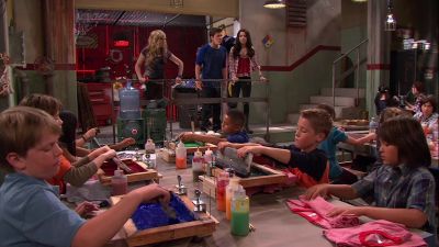 -Who are they? - iCarly