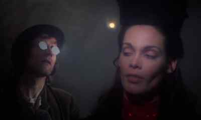 Who are you? Do I know you? - Dr Jekyll &amp; Sister Hyde