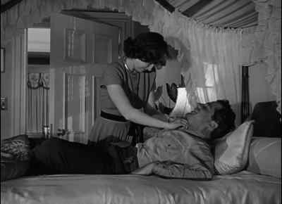 - Who are you?
- Don't you remember? I'm Peggy. - The Best Years of Our Lives