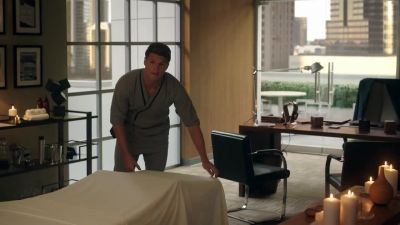 Who are you? - The Resident