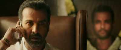 Who are you?
- The guy who called - Kaabil