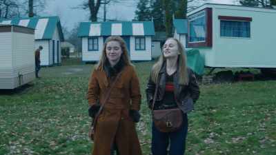 - Who are you?
- Who did you think I was? - The Little Drummer Girl