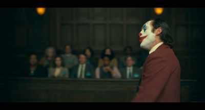 Who do you think they see,
Mr. Puddles? - Joker: Folie à Deux
