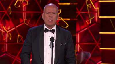 Who doesn't want to watch
Ed Norton - Comedy Central Roast of Bruce Willis