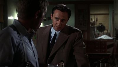 Who else knew where he was - Bullitt