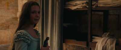 - Who gave you that?
- My mother. - Benedetta