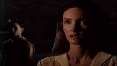 - Who goes there?
- Pelinore! - By the Sword