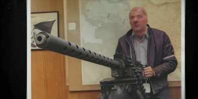 Who is gonna be able to get
a 50-calibre machine gun? - Kings of Coke