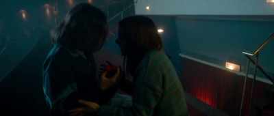 - Who?
- I can't get out. - The Last Matinee