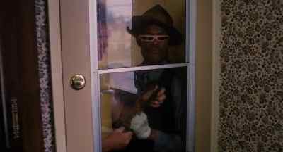 Who is this delivery from? - Death Wish II