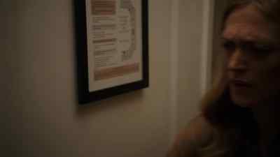 - Who is it?
- Concierge. - Sneaky Pete