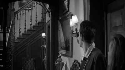 - Who was it?
- Françoise. - Paranoiac