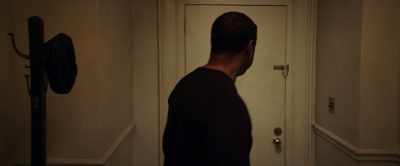 - Who is it?
- It's me, Miles. - The Equalizer 2