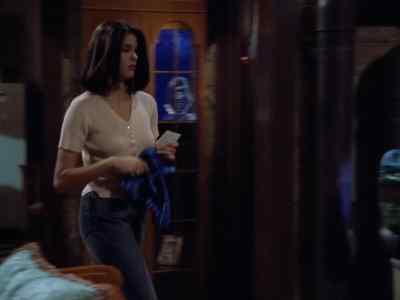 - Who is it?
- It's me, sugar blossom. - Lois & Clark: The New Adventures of Superman