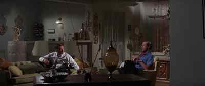 Who is it?
It's Sally. - Tony Rome