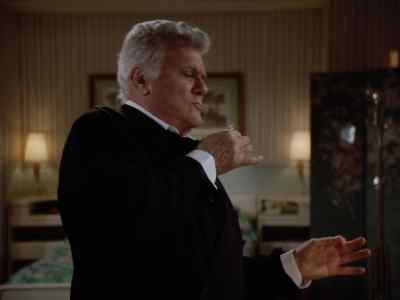 - Who is it?
- Lois Lane from the Daily Planet. - Lois & Clark: The New Adventures of Superman