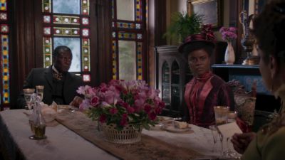 - Who is it? - Miss Marian Brook. - The Gilded Age