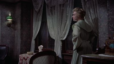 Who is it Open the door - Gunfight at the O K  Corral