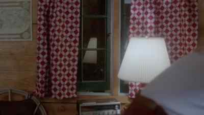- Who is it? - Madman