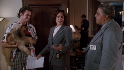 Who let Dr Doolittle in - Ace Ventura: Pet Detective