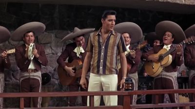 Who makes me tremble with wonderful rapture - Fun in Acapulco