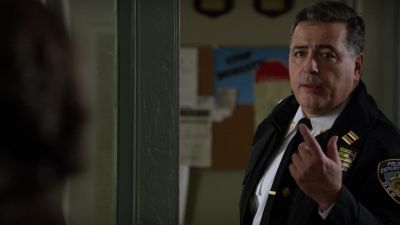 - Who messed with my desk?
- Carter. In here. - Person of Interest