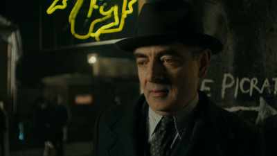 Who you met with me right here. - Maigret in Montmartre