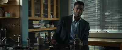 Who was on the phone? - 21 Bridges