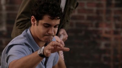 Who ordered the thumbrizo? - Scorpion