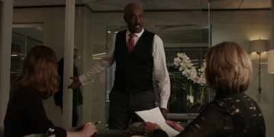 - Who was that?
- My new assistant. - The Good Fight