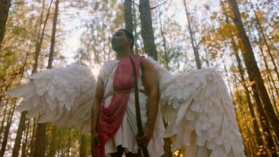 Who the hell are you? - Legacies