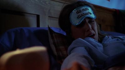 Who the hell calls at 3 am? - Smallville