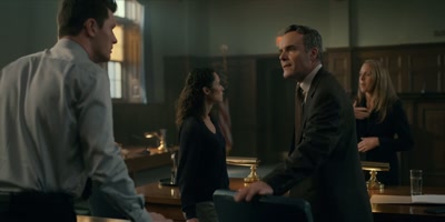 -Who throws her kid under the bus?
-Ava warned you, you didn't listen! - Accused