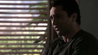 - Who told you that?
- Everybody, man-- - Trauma