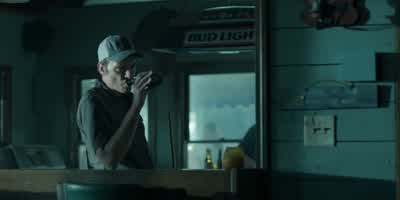 Who were you just texting? - Ozark