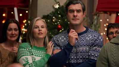 Who will reign supreme? - Christmas, Love and Fudge