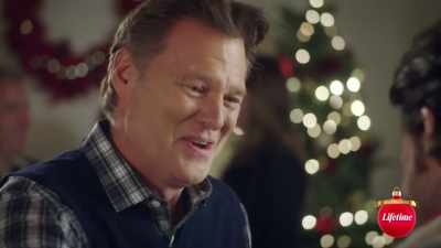Who would I trust more - Blending Christmas