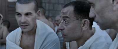 - Who would pick up the negatives?
- Someone could travel with them. - The Photographer of Mauthausen