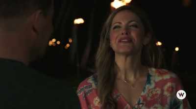 -Who wouldn't be?
-[laughs] - You Had Me at Aloha